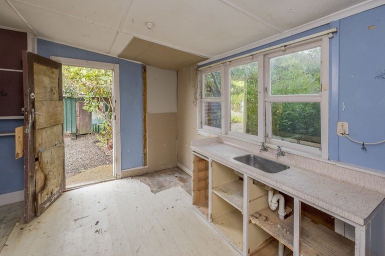 Photo of property in 63 Vista Road, Ohau, 5570