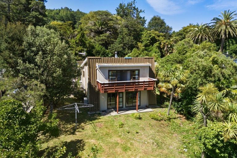 Photo of property in 27 Brougham Street, Nelson South, Nelson, 7010