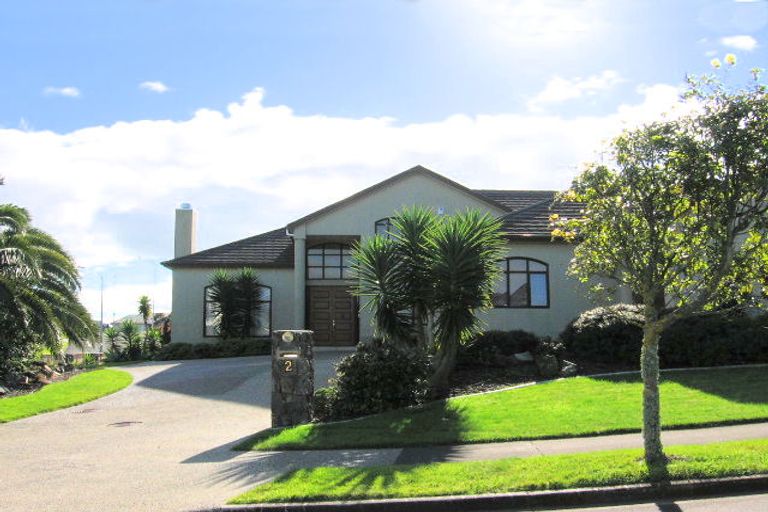 Photo of property in 2 San Jose Rise, Shamrock Park, Auckland, 2016