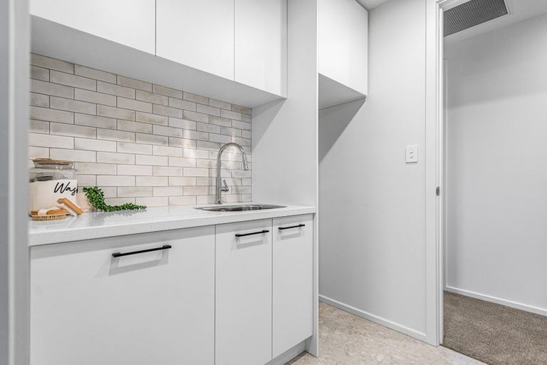 Photo of property in 46 Timara Crescent, Marshland, 8083