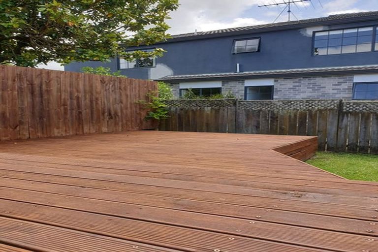 Photo of property in 2/14a Puriri Street, Takapuna, Auckland, 0622