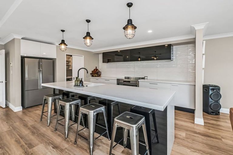 Photo of property in 48 Bradbury Avenue, Rolleston, 7614