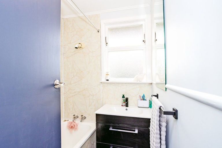 Photo of property in 70 Murphy Street, Strathern, Invercargill, 9812