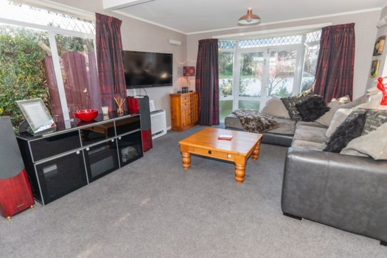 Photo of property in 111 Tarbert Street, Alexandra, 9320