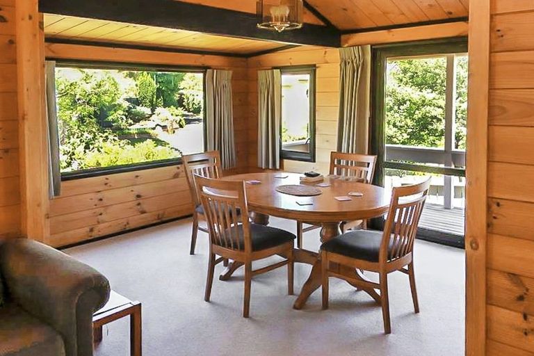 Photo of property in 48 Aiken Road, Saint Johns Hill, Whanganui, 4501