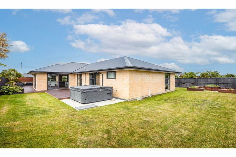 Photo of property in 26 Russ Drive, Lincoln, 7608