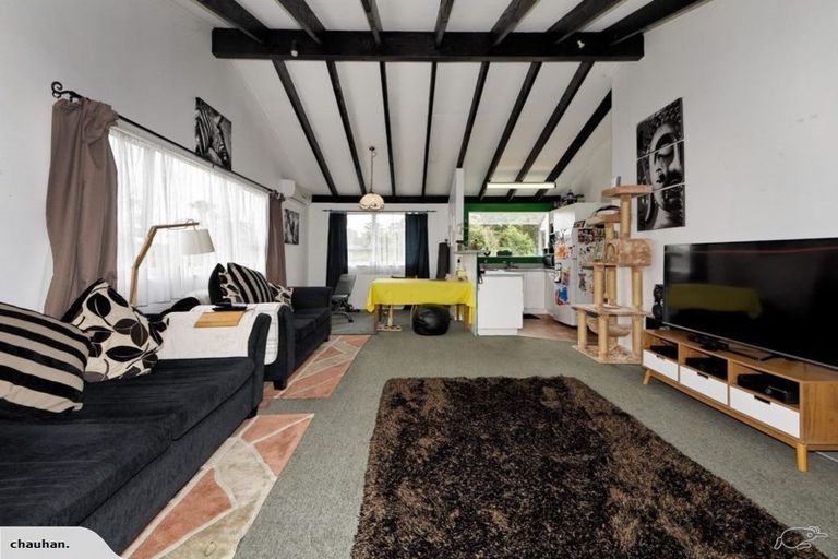 Photo of property in 65 Riverpark Crescent, Henderson, Auckland, 0610