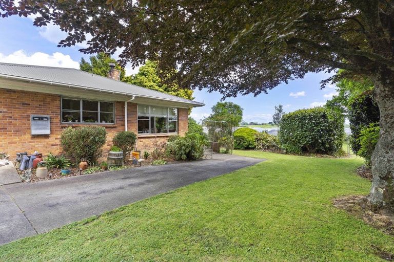 Photo of property in 212 Lewis Road, Karaka, Papakura, 2580