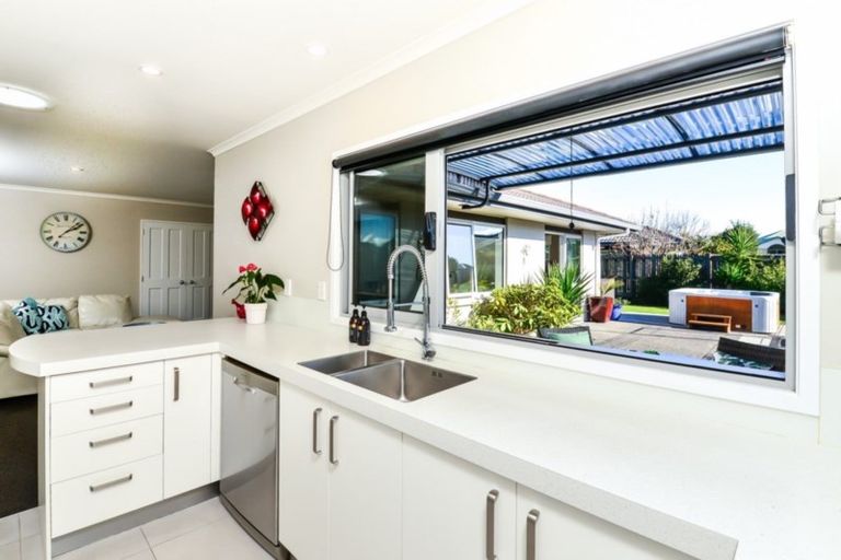 Photo of property in 393 Hukanui Road, Rototuna, Hamilton, 3210