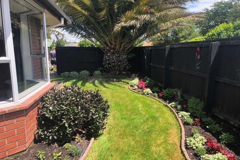 Photo of property in 1/30 Takaro Avenue, Sockburn, Christchurch, 8042