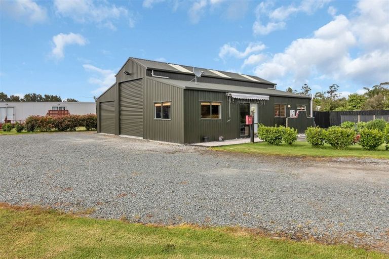 Photo of property in 44 Rosythe Road, Waipu, 0582