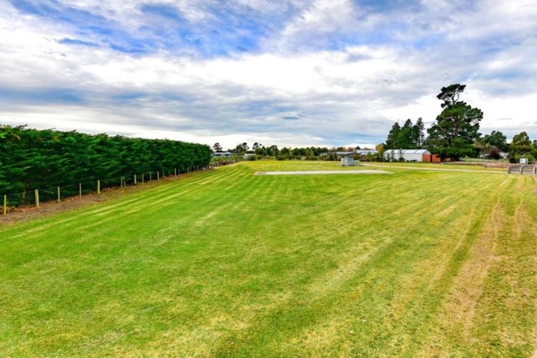 Photo of property in 5818 West Coast Road, Springfield, 7681