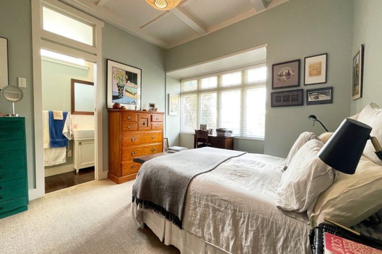 Photo of property in 26 Egremont Street, Belmont, Auckland, 0622