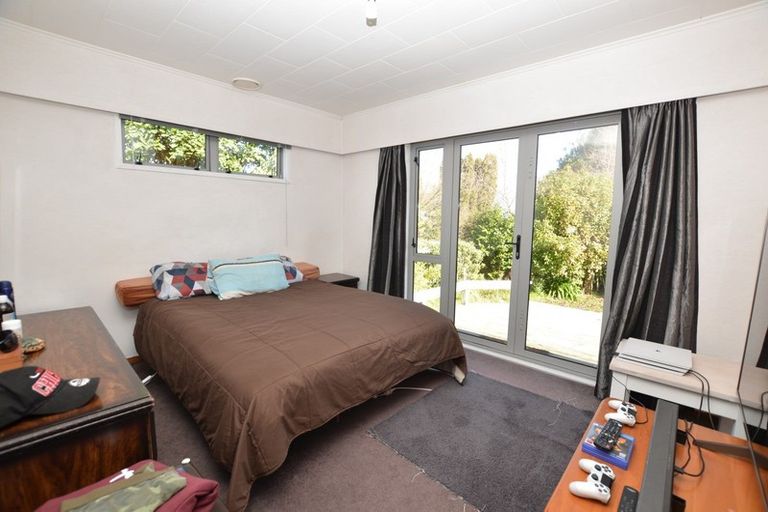 Photo of property in 30 Invergarry Road, Hilltop, Taupo, 3330