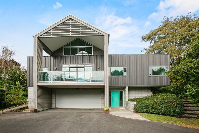 Photo of property in 64a Mcfarlane Street, Oakura, 4314