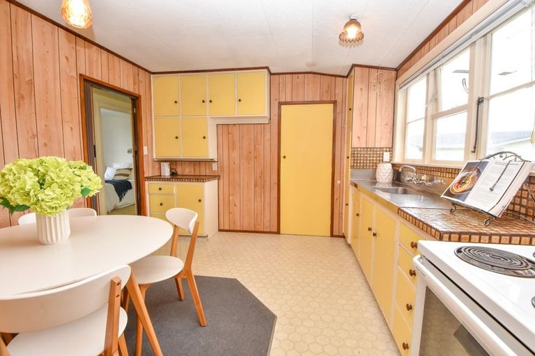 Photo of property in 26 Augustus Street, Carterton, 5713