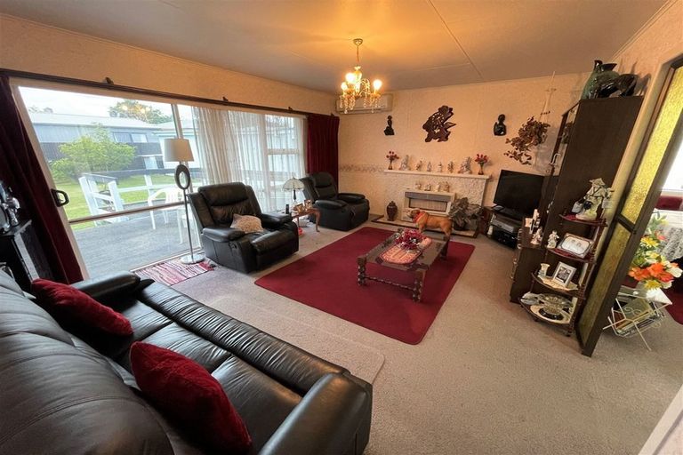 Photo of property in 7 Pateke Place, Tokoroa, 3420