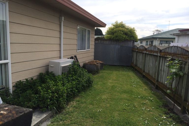 Photo of property in 1 Rimu Place, Taradale, Napier, 4112