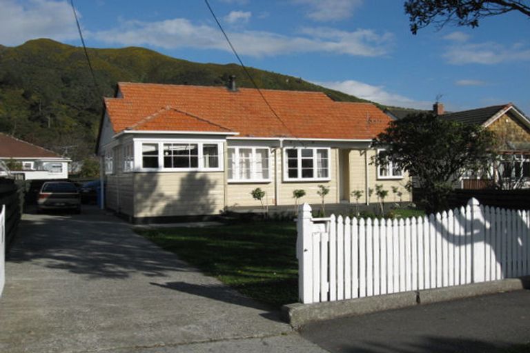 Photo of property in 3 Galway Street, Waterloo, Lower Hutt, 5011