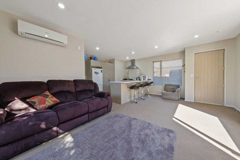 Photo of property in 42 Thackeray Place, Waltham, Christchurch, 8023