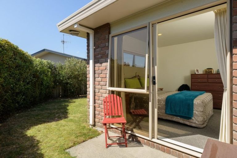 Photo of property in 5 Checketts Place, Papamoa Beach, Papamoa, 3118