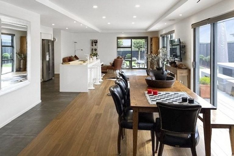 Photo of property in 41 Westpark Boulevard, Rangiora, 7400