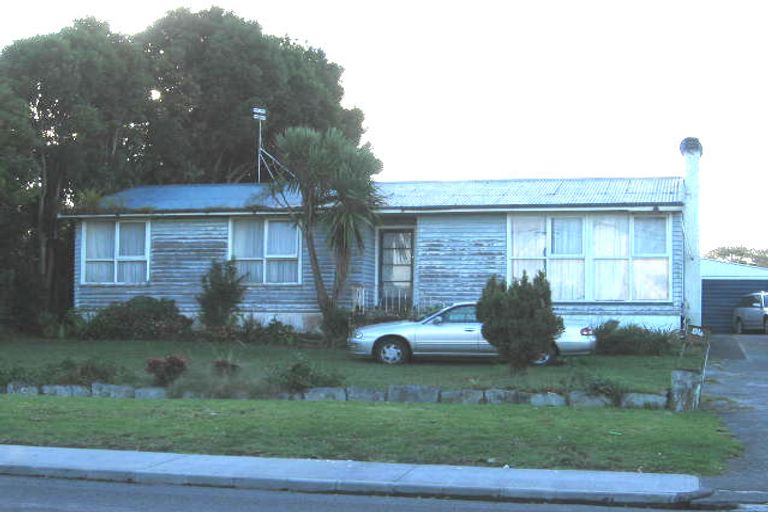 Photo of property in 84 Hepburn Road, Glendene, Auckland, 0602