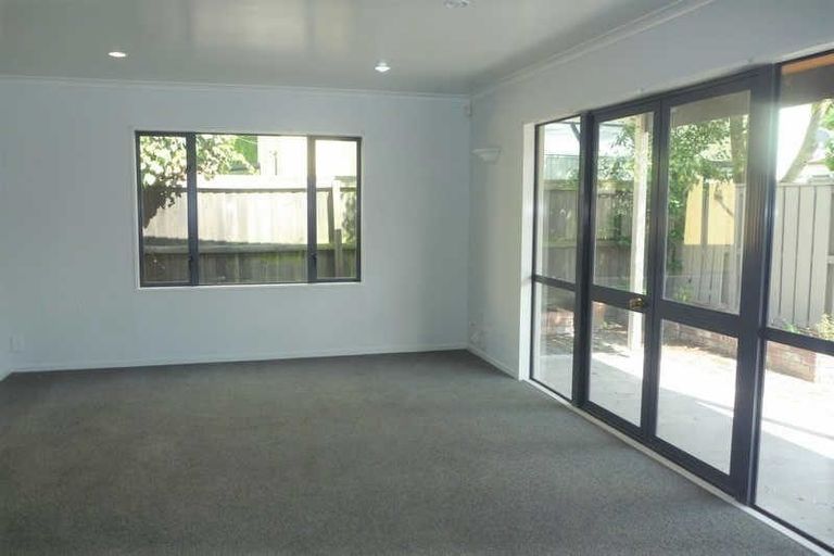 Photo of property in 118a Purchas Street, Edgeware, Christchurch, 8013