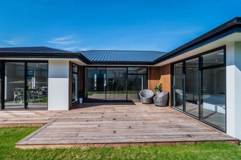 Photo of property in 22 Meadowstone Street, Gleniti, Timaru, 7910