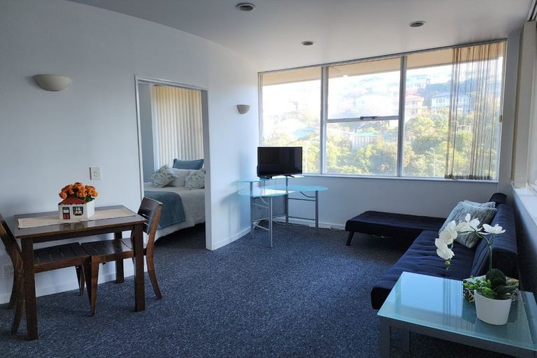Photo of property in Terrace Tower Apartments, 6e/126 The Terrace, Wellington Central, Wellington, 6011