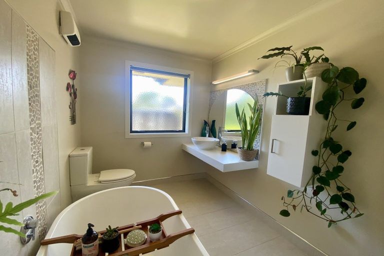 Photo of property in 44 Blue Stone Drive, Waiareka Junction, Oamaru, 9401