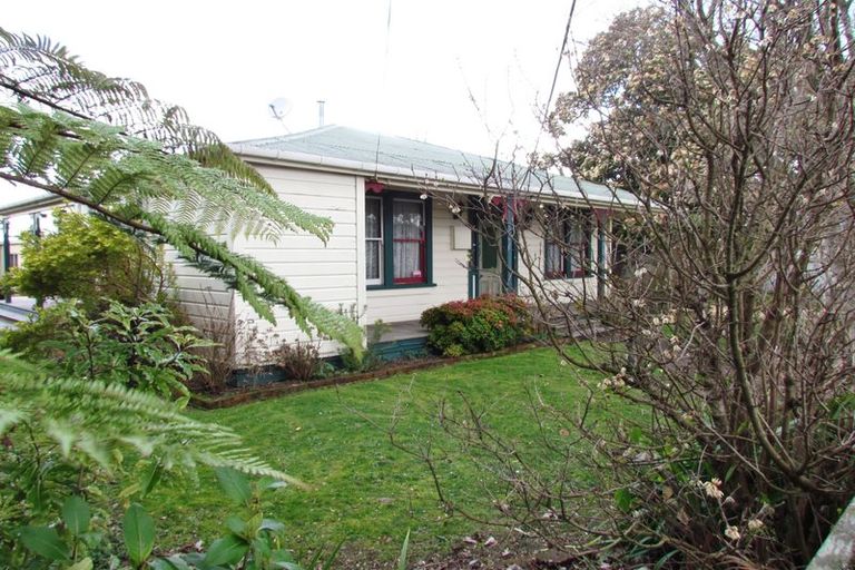 Photo of property in 3 Lett Street, Lansdowne, Masterton, 5810