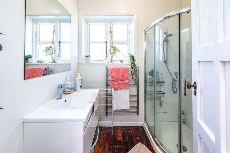 Photo of property in 102 Anzac Parade, Whanganui East, Whanganui, 4500