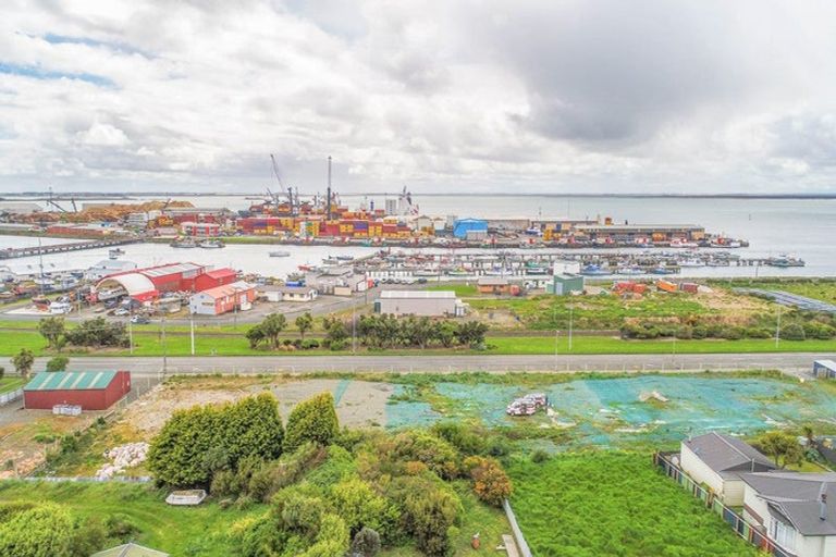 Photo of property in 201 Barrow Street, Bluff, 9814