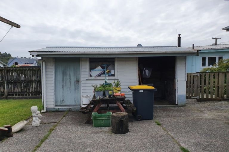Photo of property in 104 Marsden Road, Greymouth, 7805