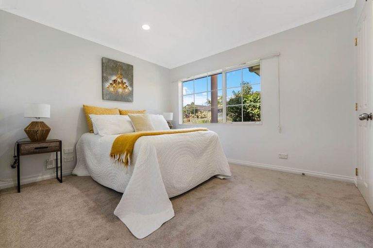 Photo of property in 10 Limerick Place, Dannemora, Auckland, 2016