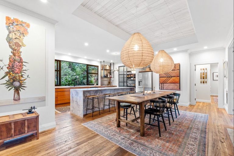 Photo of property in 2 Tamahunga Drive, Matakana, Warkworth, 0985