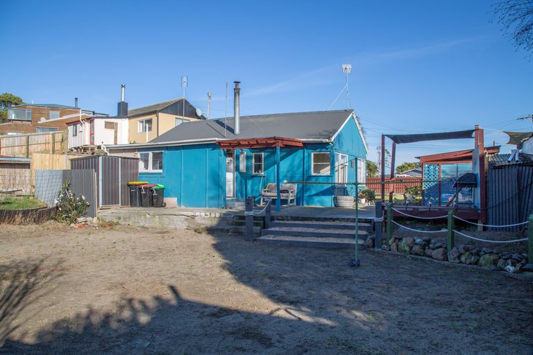 Photo of property in 62 Dunns Avenue, The Pines Beach, 7630