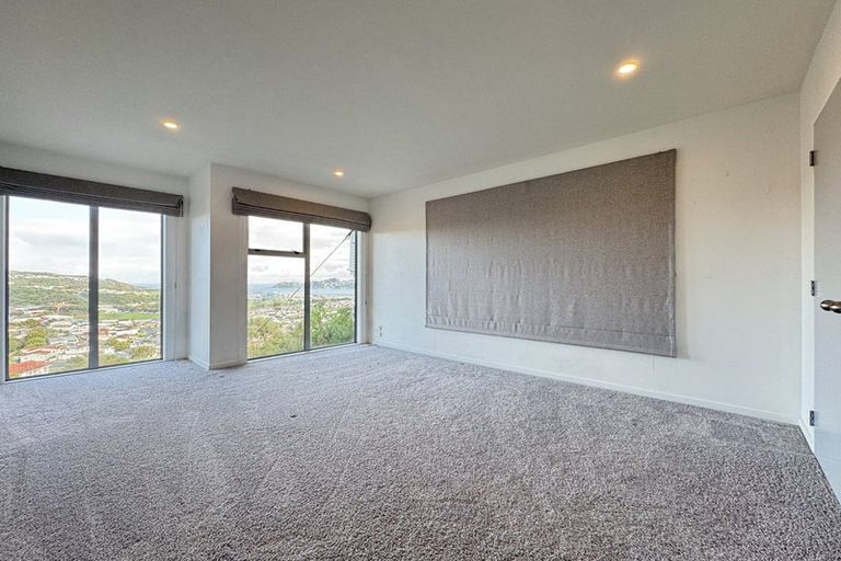 Photo of property in 165 Townsend Road, Miramar, Wellington, 6022