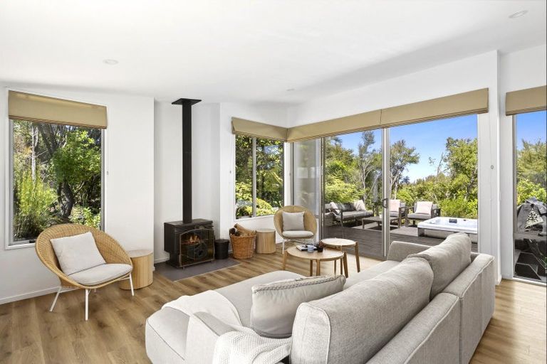 Photo of property in 4 Cederman Drive, Kaiteriteri, Motueka, 7197