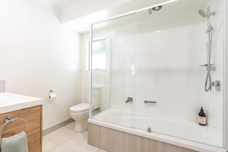 Photo of property in 152e Clarkin Road, Fairfield, Hamilton, 3214