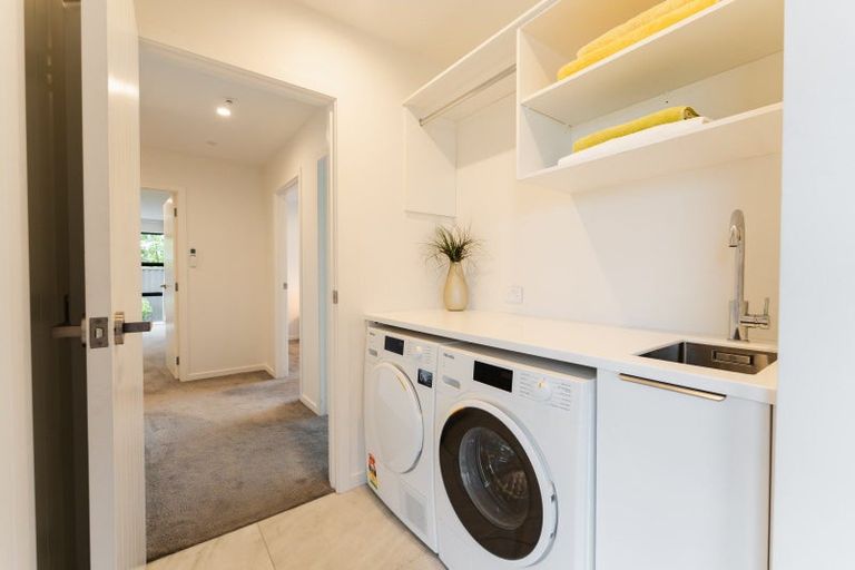 Photo of property in 18 Caledonia Drive, Mosgiel, 9024