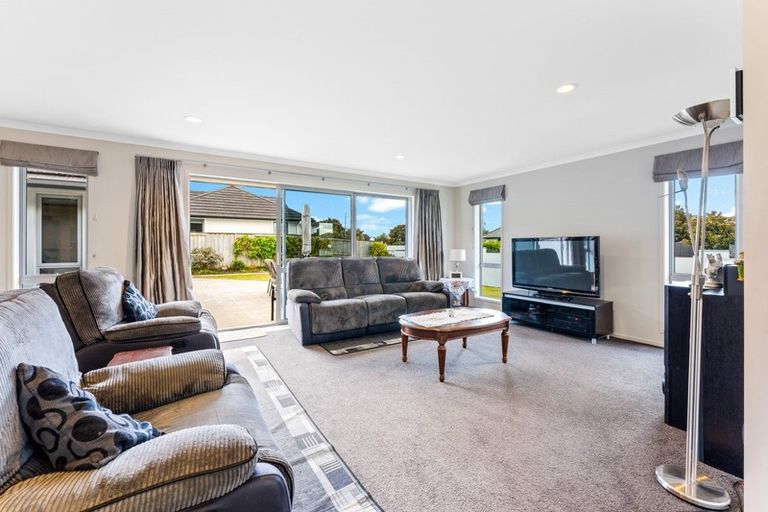 Photo of property in 250 Borman Road, Rototuna North, Hamilton, 3210