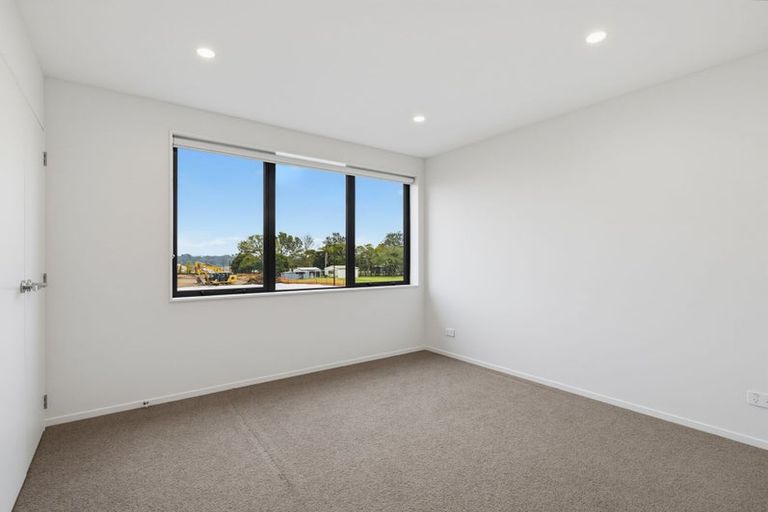 Photo of property in 23 Ngakoro Road, Karaka, Papakura, 2113
