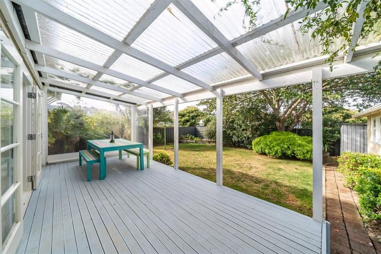 Photo of property in 37 Linwood Drive, Paraparaumu, 5032