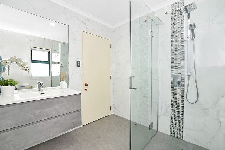 Photo of property in 26a Sunbrae Grove, Mount Maunganui, 3116