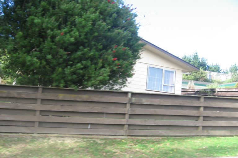 Photo of property in 24 Apple Terrace, Ranui, Porirua, 5024