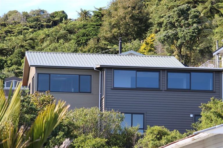 Photo of property in 50 Milton Road, Greymouth, 7805