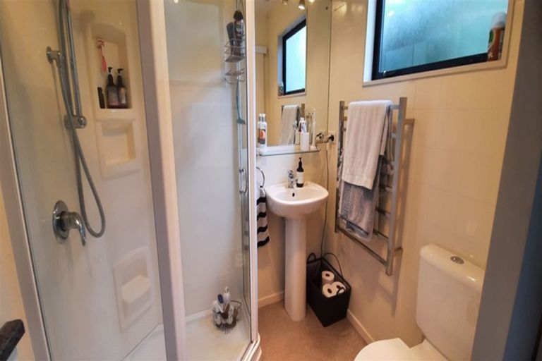 Photo of property in 71a Mcfaddens Road, St Albans, Christchurch, 8052