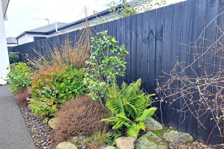 Photo of property in 10 Grey Way, Russley, Christchurch, 8042